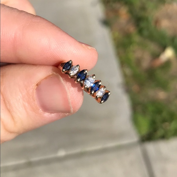 Jewelry - Beautiful Sapphire  Diamond 14 K Yellow Gold Ring